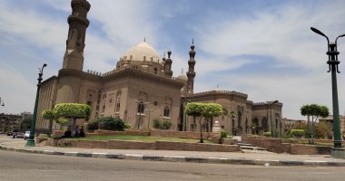 ميدان السيدة عائشة شكل تانى بعد التطوير.. ربط المزارات بممشى سياحى.. تحويلات مرورية وفتح باب العزب بالقلعة وإزالة الكوبرى المعدنى.. وإنشاء حدائق ومتنزهات والكشف عن سور القاهرة التاريخية لأول مرة.. صور ميدان السيدة عائشة