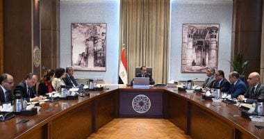 رئيس الوزراء يتابع الموقف التنفيذى لمشروع تطوير منظومة زيارة الأهرامات مجلس الوزراء