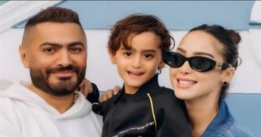 أزمة صحية لآدم تامر حسنى وبسمة بوسيل تناشد الجمهور الدعاء لنجلها (فيديو) تامر حسنى وبسمة بوسيل وابنهم آدم