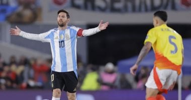 تعادل الأرجنتين ضد كولومبيا 1-1 وليو ميسي لا يكمل المباراة.. فيديو ميسي