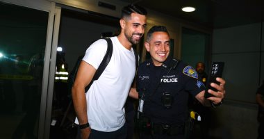 نيوز برو : 
                                            منافس الأهلي.. بورتو يحط الرحال في أمريكا للمشاركة في كأس العالم للأندية
                                        