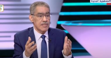 ضياء رشوان: بيان "الخارجية" يعبر عن موقف مصر الطبيعي في دعم القضية الفلسطينية الكاتب الصحفي ضياء رشوان