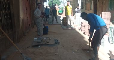 محافظ أسيوط: تركيب انترلوك بتقسيم بيوض فى أبوتيج ضمن خطة رفع كفاءة الشوارع