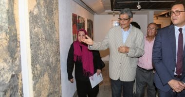 وزير الثقافة يفتتح المعرض الاستعادى للفنان الراحل أشرف الحادى افتتاح معرض الفنان اشرف الحادى