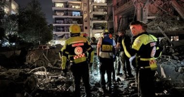الإطفاء الإسرائيلي: نتعامل مع حوادث كبيرة ناجمة عن الهجوم الصاروخى الإيرانى إيران تقصف تل أبيب