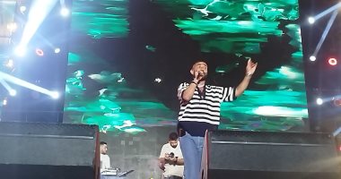 أحمد سعد يُحيى حفلا بنادى الشمس وسط حضور جماهيرى.. صور أحمد سعد