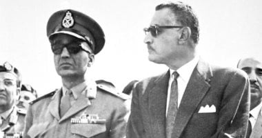 سعيد الشحات يكتب: ذات يوم.. 14 يونيو 1967.. الفريق عبدالمنعم رياض يجتمع مع عبدالناصر فى أول لقاء يجمعهما بعد تعيينه رئيسا للأركان ويرجو الرئيس: «لا تقبل بحل سياسى مع إسرائيل قبل أن تتيح لنا فرصة القتال» جمال عبدالناصر والفريق عبدالمنعم رياض