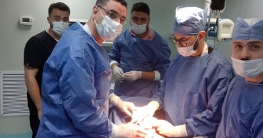 جراحات معقدة بالمخ والوجه تنقذ حياة طفلة وشاب بمستشفيات تمى الأمديد وأجا المركزى أثناء إجراء العملية