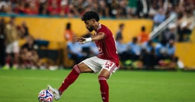 الأهلى يجهز أليو ديانج لخلافة مروان عطية فى تشكيل مباراة بورتو البرتغالى مروان عطية لاعب الاهلى
