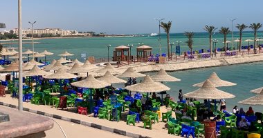 إقبال على شواطئ الغردقة مع طقس مميز فى أغلب مناطق البحر الأحمر.. فيديو