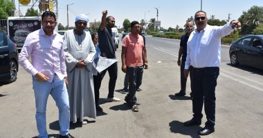 شركة مياه الأقصر تبحث إمكانية توصيل خدمة الصرف الصحى لمنطقة شارع مصر.. صور