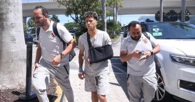 إمام عاشور لاعب الأهلى