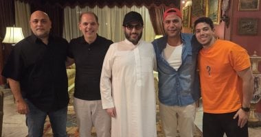 تركى آل الشيخ يزور الزعيم عادل إمام ويعلق: بصحة جيدة وشربت عنده أحلى كوباية شاى تركي آل الشيخ فى بيت الزعيم