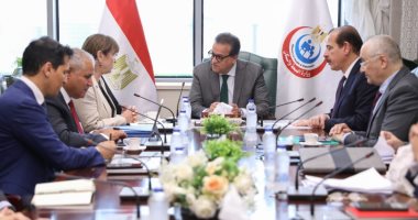 وزير الصحة يستقبل المنسق المقيم للأمم المتحدة بمصر لبحث الخطط المستقبلية جانب من الاجتماع