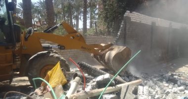 محافظ الجيزة: إزالة 27 حالة بناء مخالف وتعد على أملاك الدولة فى البدرشين إزالة مخالفات البناء