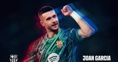 برشلونة يتعاقد رسميا مع خوان جارسيا حارس إسبانيول خوان جارسيا