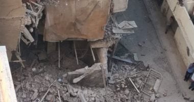 حى شرق الإسكندرية يكشف تفاصيل انهيار عقار بمنطقة باكوس.. صور انهيار جزئى بعقار باكوس فى الإسكندرية