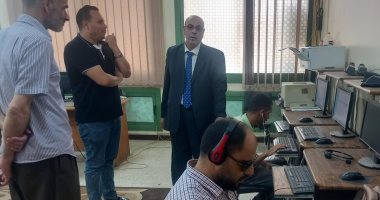 عميد كلية القرآن الكريم بطنطا يتفقد امتحانات طلاب أصحاب البصيرة 