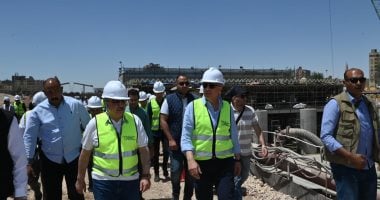 قناطر ديروط الجديدة.. شريان التنمية الزراعية في صعيد مصر.. إنجاز 81% يفتح آفاقًا جديدة للري.. تشغيل قنطرة بحر يوسف الجديدة لخدمة 850 ألف فدان تمهيدًا للاكتمال الكلي.. وتكنولوجيا حديثة وتراث عريق.. صور وزير الري خلال تفقد القناطر