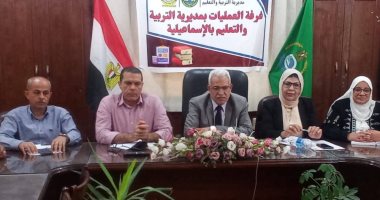 مدير تعليم الإسماعيلية يتابع امتحانات الثانوية العامة للمكفوفين