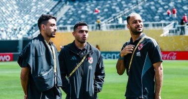 لاعبو الأهلي يتفقدون أرضية ملعب ميتلايف قبل مواجهة بالميراس.. صور الأهلي وبالميراس