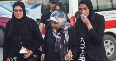 تشييع جنازة والدة المخرجة سارة وفيق بحضور إيمان العاصي جنازة والدة المخرجة سارة وفيق