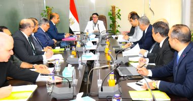وزيرة البيئة تترأس اجتماع مجلس أمناء مؤسسة الطاقة الحيوية للتنمية المستدامة الدكتورة ياسمين فؤاد وزيرة البيئة