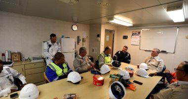 وزير البترول يتابع تجهيز سفينة التغييز الثالثة تمهيدا لربطها على ميناء سوميد بالسخنة