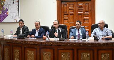 بيع محال تجارية ومخابز ووحدات إدارية بالعاشر من رمضان والعبور الجديدة جلسة مزاد علنى