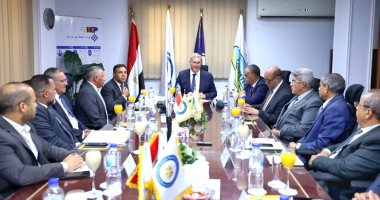 وزير البترول: كل برميل إنتاج إضافى هو نجاح لمصر.. ودعم كامل للشركات لزيادة معدلات البترول والغاز وزير البترول خلال الاجتماع