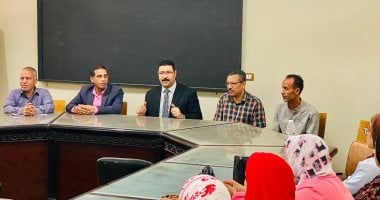 وكيل وزارة الزراعة بسوهاج يفتتح دورة مطبقي المبيدات لرفع كفاءة العاملين جانب من الندوة