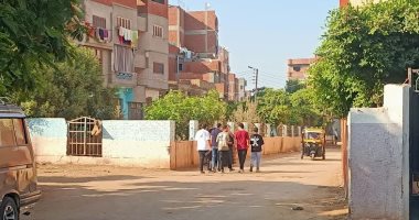 40 ألف طالب بالثانوية العامة يؤدون امتحان اللغة العربية بالغربية.. فيديو توافد الطلاب على اللجان
