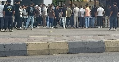 19 ألف طالب ثانوية عامة يؤدون امتحانات اللغة العربية فى بنى سويف.. فيديو طلاب الثانوية العامة