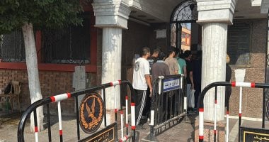 6451 طالبا بالثانوية العامة يؤدون امتحانات اللغة العربية فى بورسعيد.. فيديو دخول طلاب الثانوية العامة