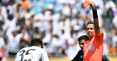 الريال ضد باتشوكا.. طرد أسينسيو مدافع ريال مدريد في أول 7 دقائق طرد أسينسيو