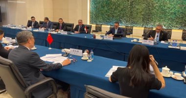 وزير الاستثمار يلتقى وزير التجارة الصينى لبحث سبل تعزيز العلاقات الاقتصادية والتجارية