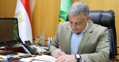 محافظ الإسماعيلية يعتمد نتيجة الشهادة الإعدادية بنسبة نجاح 85.1% محافظ الإسماعيلية
