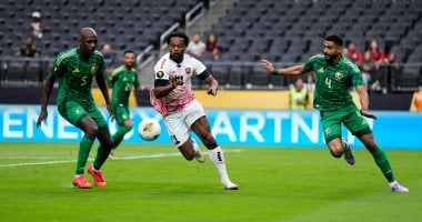 نيوز برو : 
                                            السعودية تتأهل لربع نهائى الكأس الذهبية بالتعادل مع ترينيداد وتوباجو
                                        