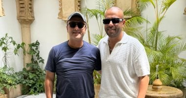 تامر عاشور يصل المغرب استعدادًا لإحياء حفله في مهرجان موازين تامر عاشور والزميل أحمد أبو اليزيد