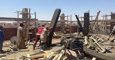 الإسكان: إزالة عدة مخالفات بناء وغلق محال مخالفة بمدينتي بدر والشروق 