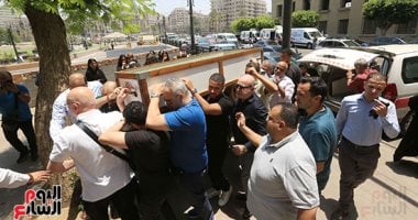 تشييع جثمان الكاتب الصحفي الراحل محمد عبد المنعم
