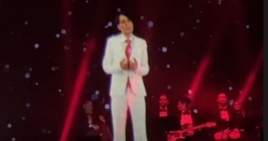 أسرة العندليب تطالب بإقالة مدير مهرجان موازين بعد ظهور حليم بشكل كارتونى عبد الحليم حافظ كما ظهر في حفل مهرجان موازين