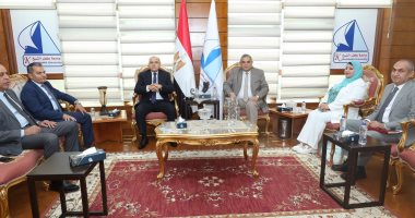 محافظ كفر الشيخ: دعم كامل للتعليم العالى وتكامل تنموى لأهالى المحافظة