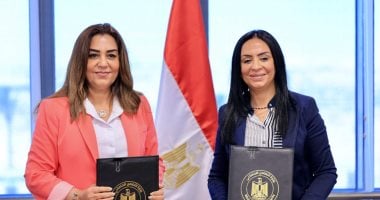 وزيرتا التضامن والتنمية المحلية توقعان بروتوكولا لتسويق المنتجات التراثية الدكتورة مايا مرسى والدكتورة منال عوض