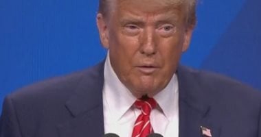 نيوز برو : 
                                            ترامب: قد نوقع اتفاقًا مع إيران وسنطلب منهم التخلي عن البرنامج النووي
                                        