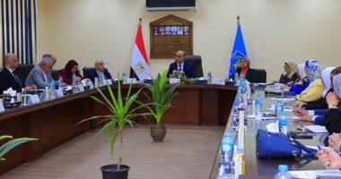 مجلس جامعة دمنهور يهنئ القيادة السياسية بمناسبة الذكرى الثانية عشر لثورة 30 يونيو الاجتماع الدورى لمجلس الجامعة