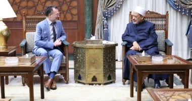 شيخ الأزهر: مستعدون لافتتاح مركز لتعليم اللغة العربية فى كندا لخدمة مسلميها شيخ الأزهر الشريف يستقبل سفير كندا