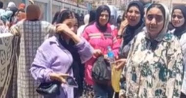 شاهد ماذا قال طلاب وطالبات الثانوية العامة بكفر الشيخ حول امتحان الفيزياء والتاريخ طلاب الثانوية العامة