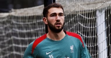ليفربول يعلن رسميًا رحيل سادس لاعبيه في صيف 2025 هارفي ديفيز حارس ليفربول