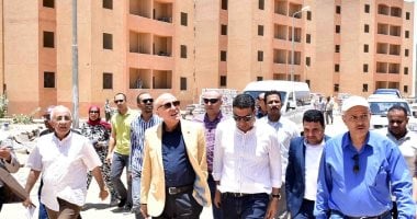 محافظ الأقصر يتفقد الإسكان الاجتماعى بالطود ويوجه بسرعة تسليمه بعد 16 سنة تعطل متابعة الإسكان الاجتماعي بالطود